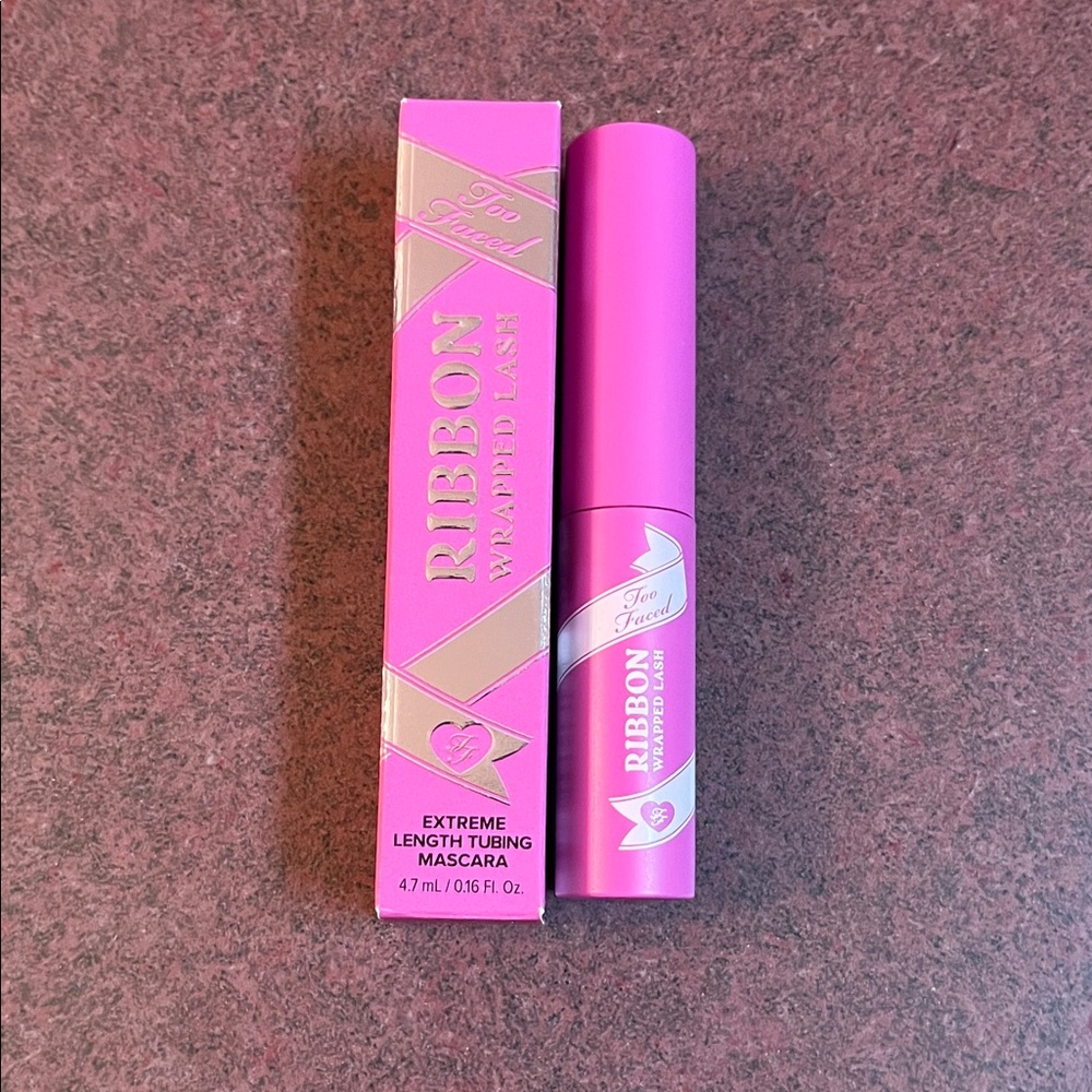 ****SOLD**** Too Faced Ribbon Wrapped Lash Extreme Length Tubing Mascara Sample